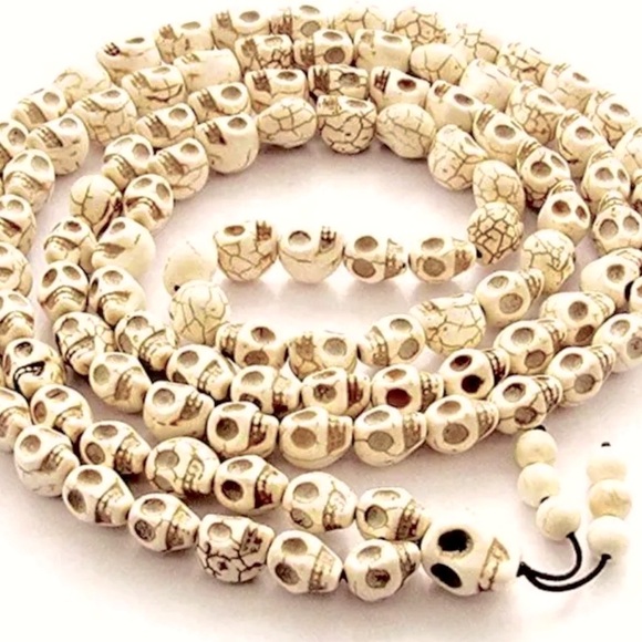 Skull Mala - Picture 3 of 5
